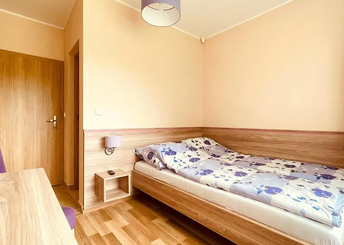 فندق مبيت وإفطار Faro 3*